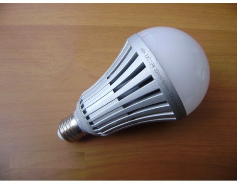 A19 20W LED Ball Bulb E27 1640Lm AC200-240V Warm White